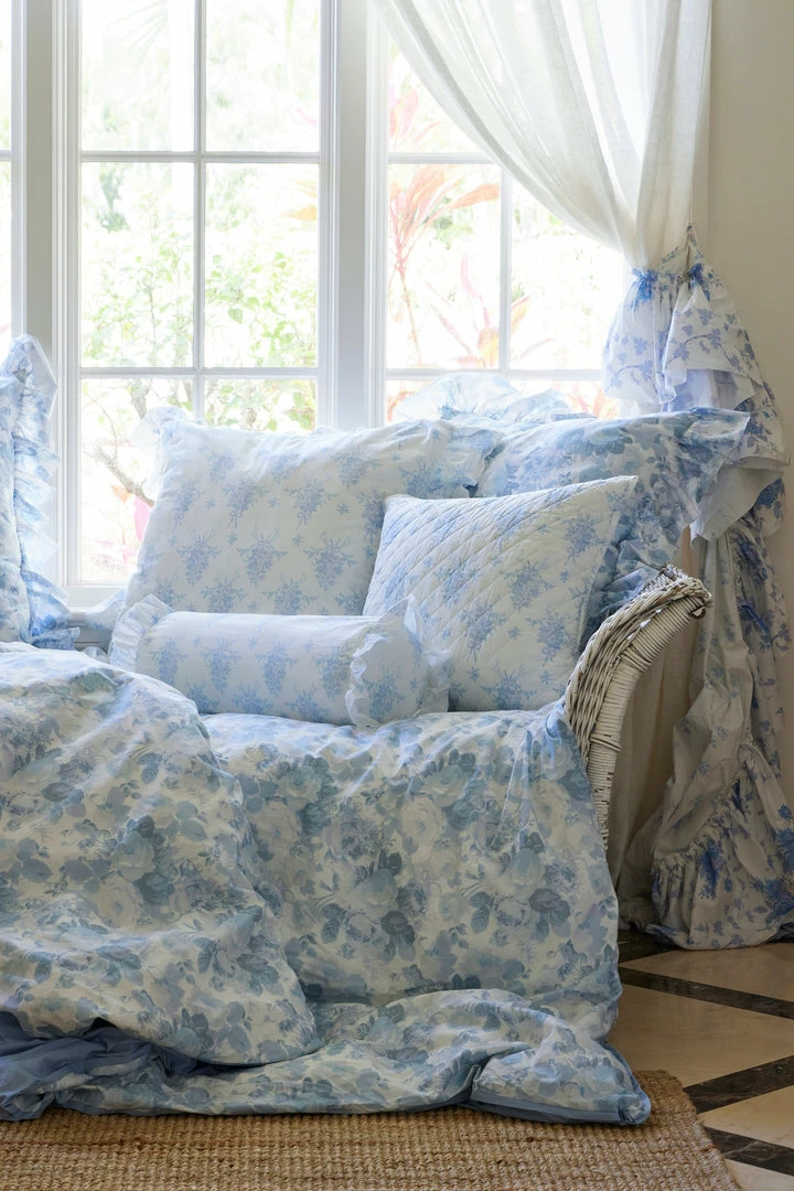 LSF Rosie Arrangements Throw Pillow Bedding