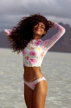 LSF LoveShackFancy X Hurley Cropped Rashguard