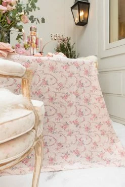 LoveShackFancy Linen Tablecloth - CHALET CREMA