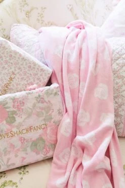 LSF Rose Jacquard Blanket Bedding
