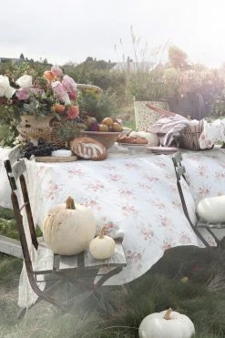 LoveShackFancy Tablescape Linen Tablecloth - NATURAL CREAM