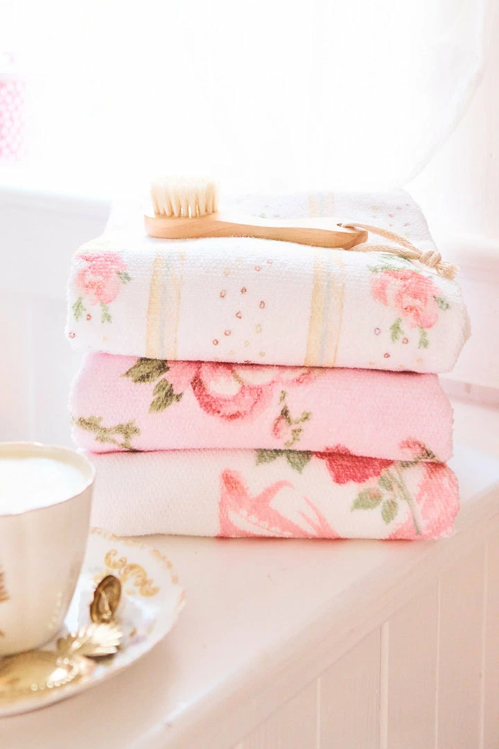 LoveShackFancy Bath Towel